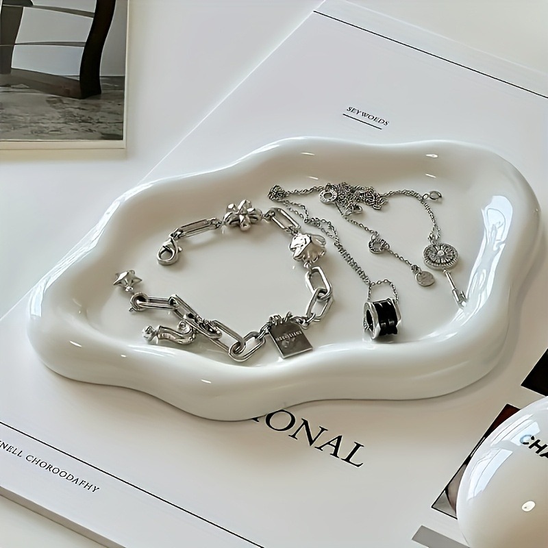 Jewelry Tray, Elegant Cloud He - огляд і ціна Jewelry With Watches