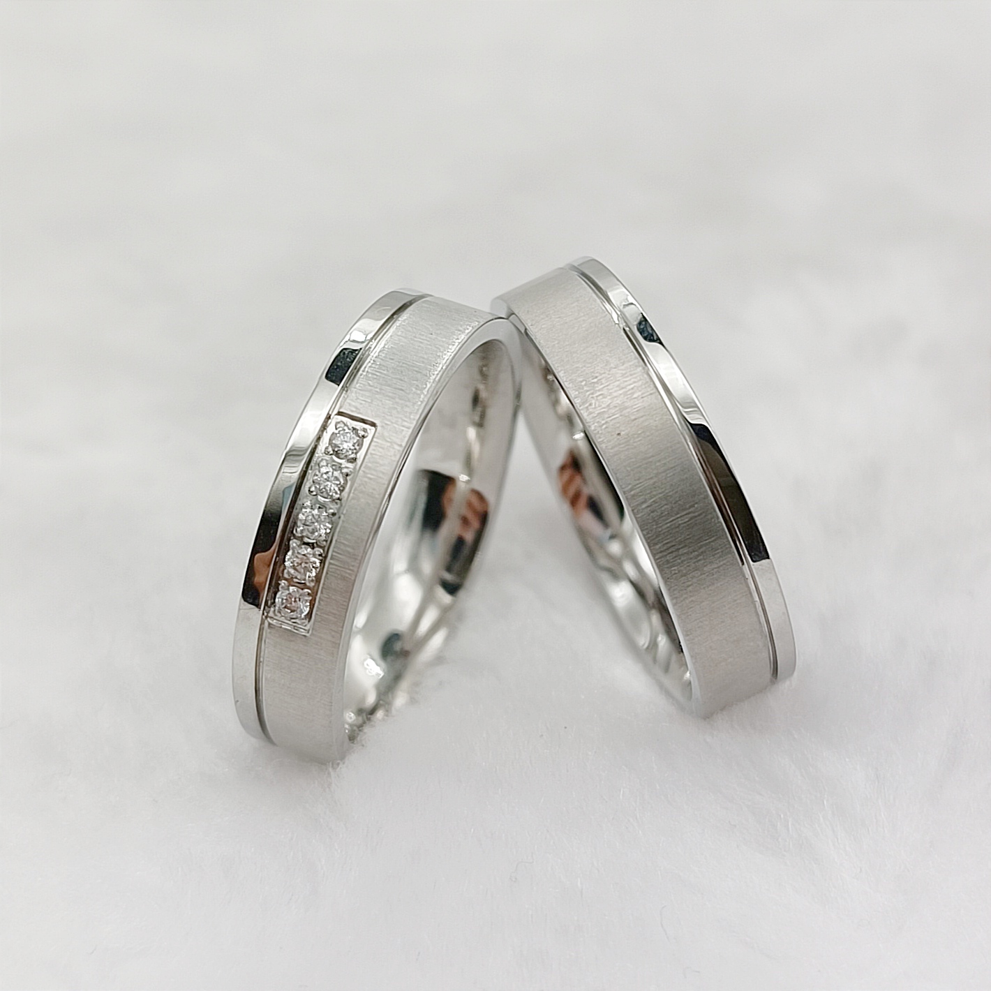 Ladies and Gents Alliance Enga - огляд і ціна Couple Ring Set